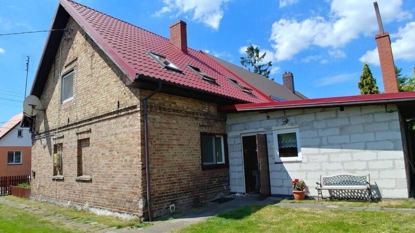 Dom z dużą działką 15 km od Goleniowa, Dzisna